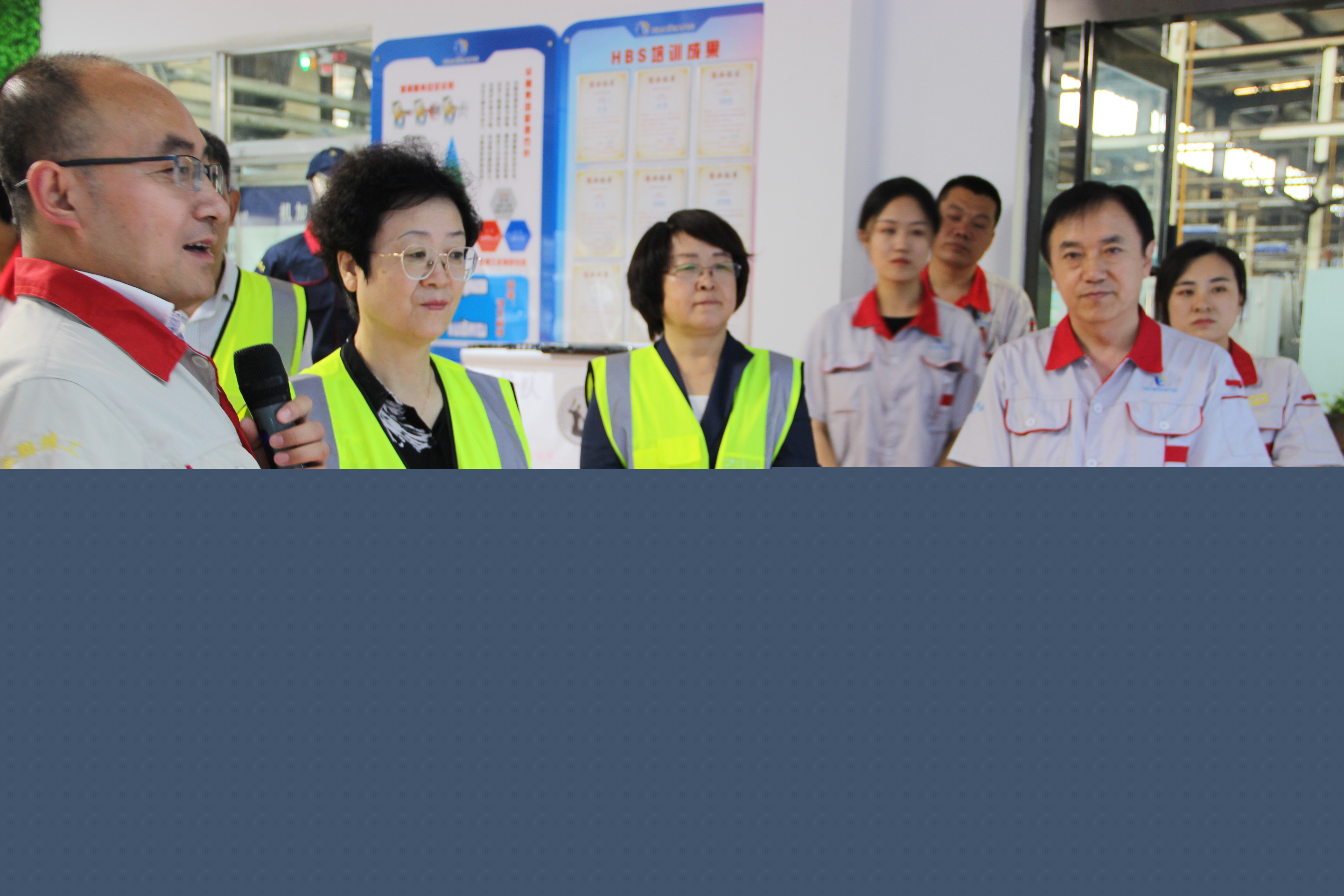 市人大常委會(huì)來(lái)我司開展科技成果轉(zhuǎn)化“一法一條例”執(zhí)法檢查