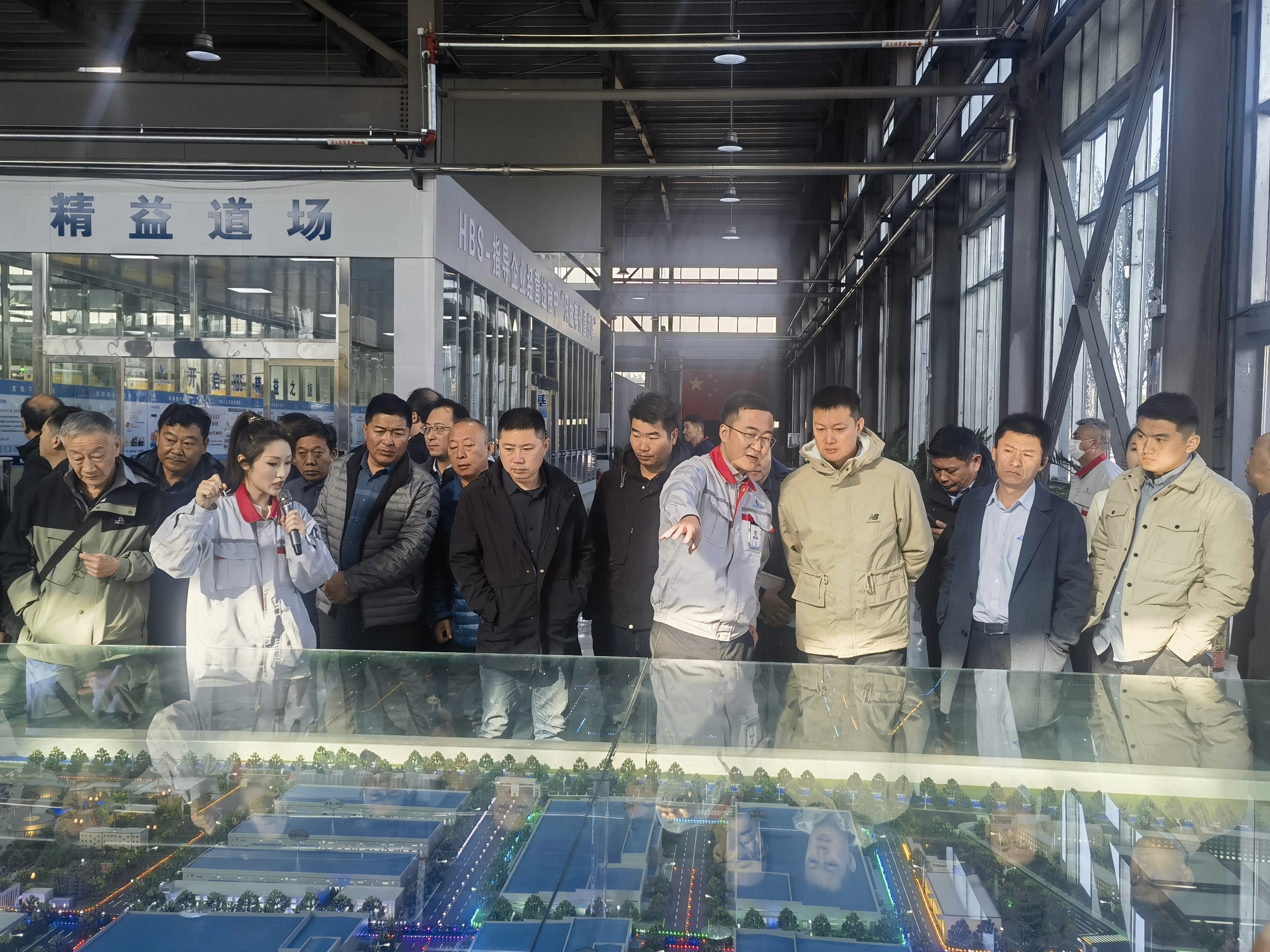 山東鑄造協(xié)會組織相關(guān)企業(yè)蒞臨我司參觀調(diào)研，共促行業(yè)繁榮發(fā)展